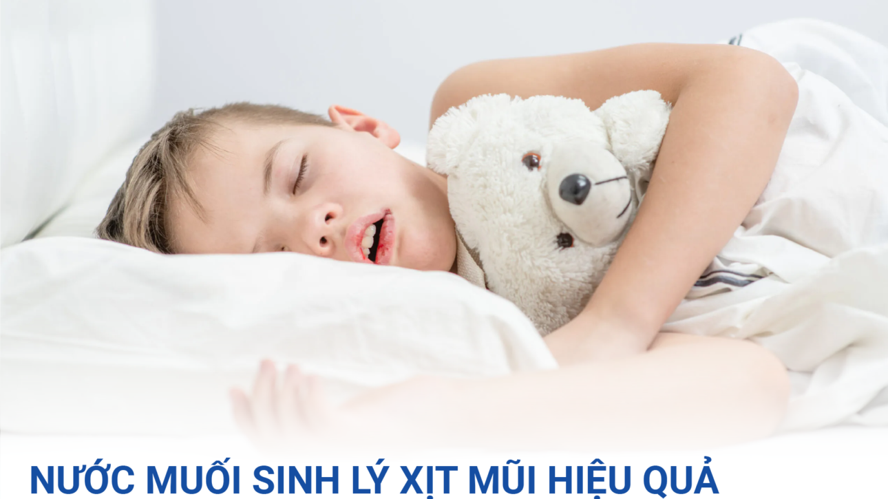 NUOC-MUOI-SINH-LY-XIT-MUI-HIEU-QUA-TRONG-DIEU-TRI-NGUNG-THO-KHI-NGU-O-TRE-EM